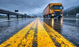 زیرساخت‌های لجستیک از نیاز کشور عقب مانده‌اند