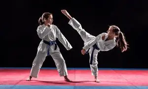 زرماکارون در رتبه نخست لیگ دسته یک تکواندو بانوان