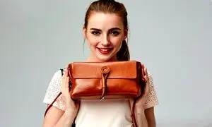 ۵ کیف چرم دوشی زنانه با طراحی خاص و منحصربه فرد