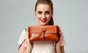 ۵ کیف چرم دوشی زنانه با طراحی خاص و منحصربه فرد