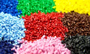 از پتروشیمی تا صنایع غذایی؛ پلیمرها چه نقشی در زندگی روزمره دارند؟