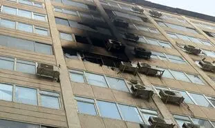 ساختمان آلومینیوم باید تخریب شود