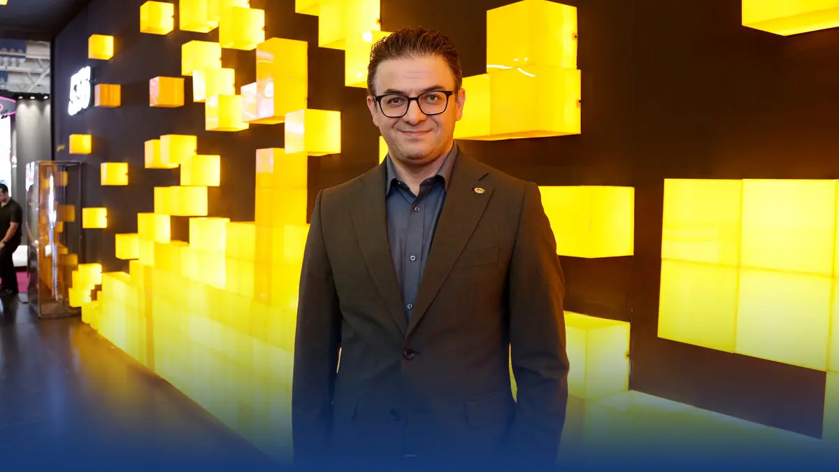 رونمایی از اولین eSIM تجاری ایران توسط ایرانسل در الکامپ ۲۸