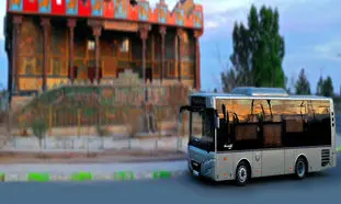 اجاره میدل باس چه مزایایی دارد؟