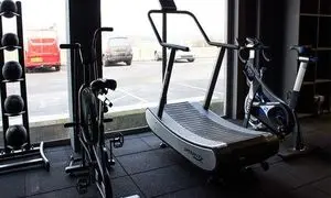 چالش های واردات و عرضه لوازم ورزشی و باشگاهی