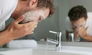 مراقبت تخصصی پوست و موی آقایان با محصولات ایرانی سی گل 