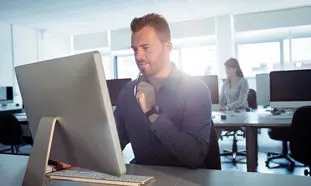 عرضه رایگان دوره‌های آموزشی مکتب‌خونه