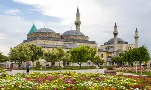 تجربه سفری خاص با تور قونیه آفتاب کلوت