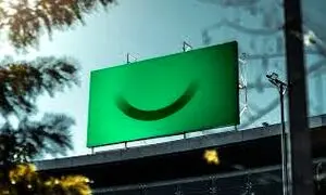 لبخند فارابی ۱۸ همتی شد