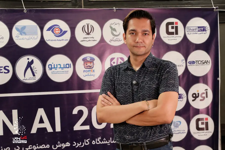 تحلیل کامنت‌های بازار از طریق هوش مصنوعی با ماهی ۱۵ دلار