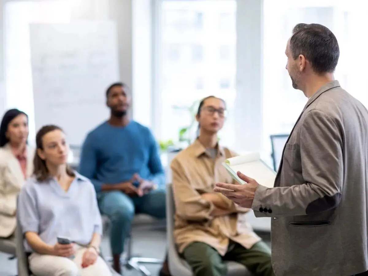 فروش ویژه کتاب رودررو