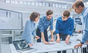 چرا مهندسان و معماران حرفه‌ای به سرفیس با پردازنده نسل ۱۳ نیاز دارند؟