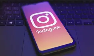 شعار 20 سالگی بانک پاسارگاد را حدس بزن و جایزه ببر