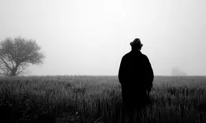 انتشار اختصاصی کتاب صوتی «بی‌ آتشی» با روایتگری سروش صحت و علی مصفا