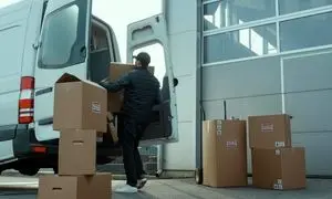 تاپین چگونه فرایند ارسال و تحویل مرسولات را تسهیل می کند؟